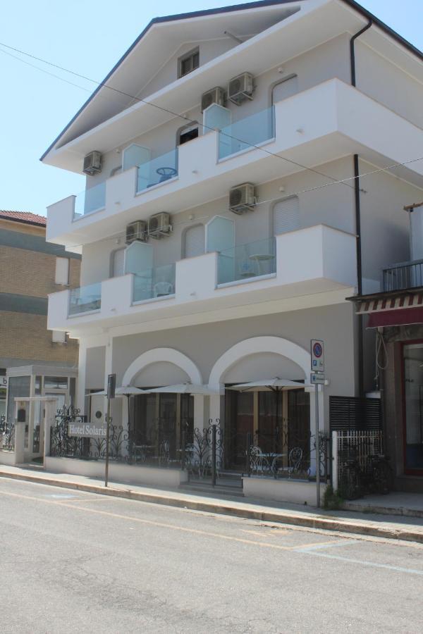 Hotel Solaris Giulianova Extérieur photo
