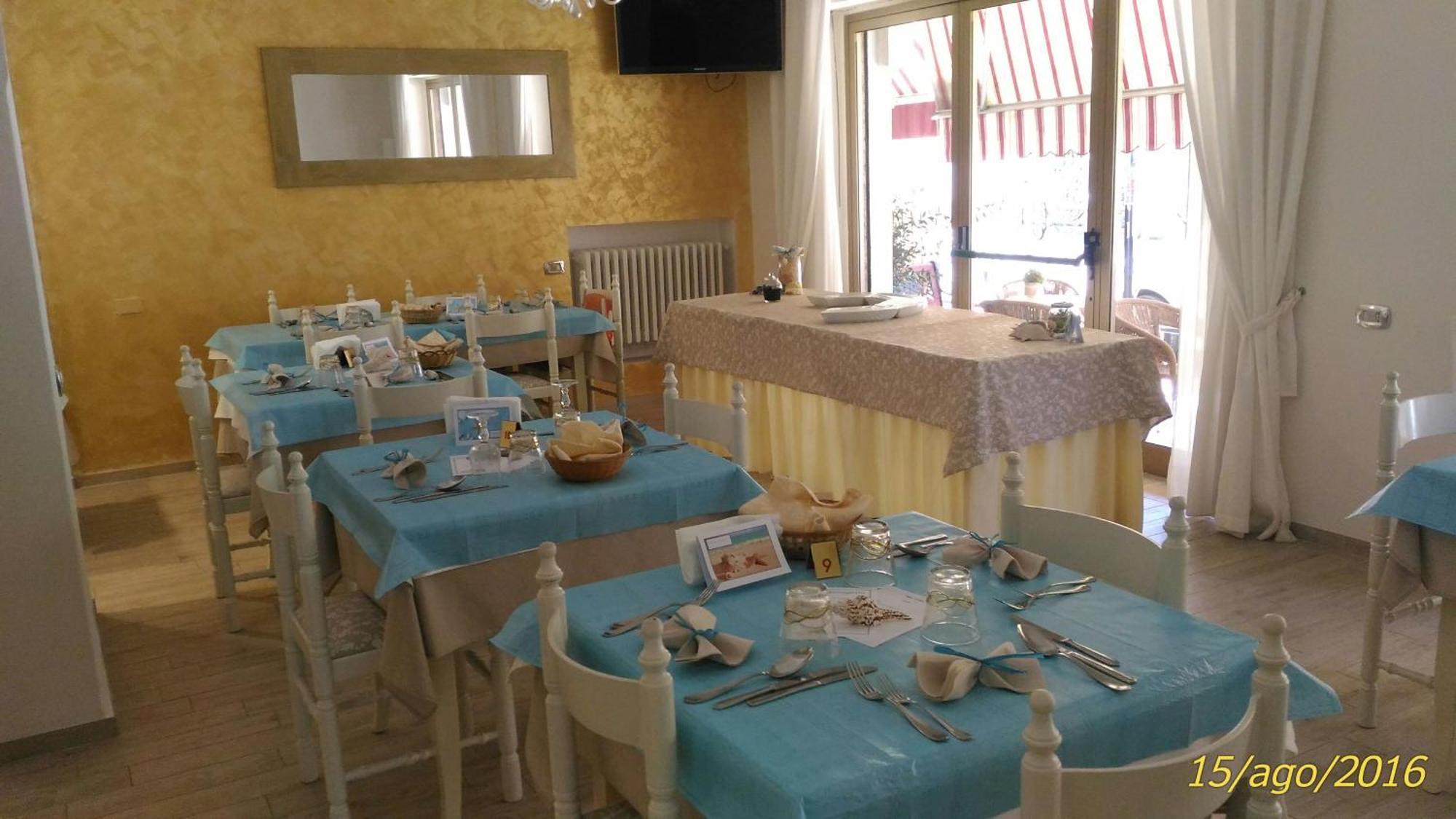 Hotel Solaris Giulianova Extérieur photo