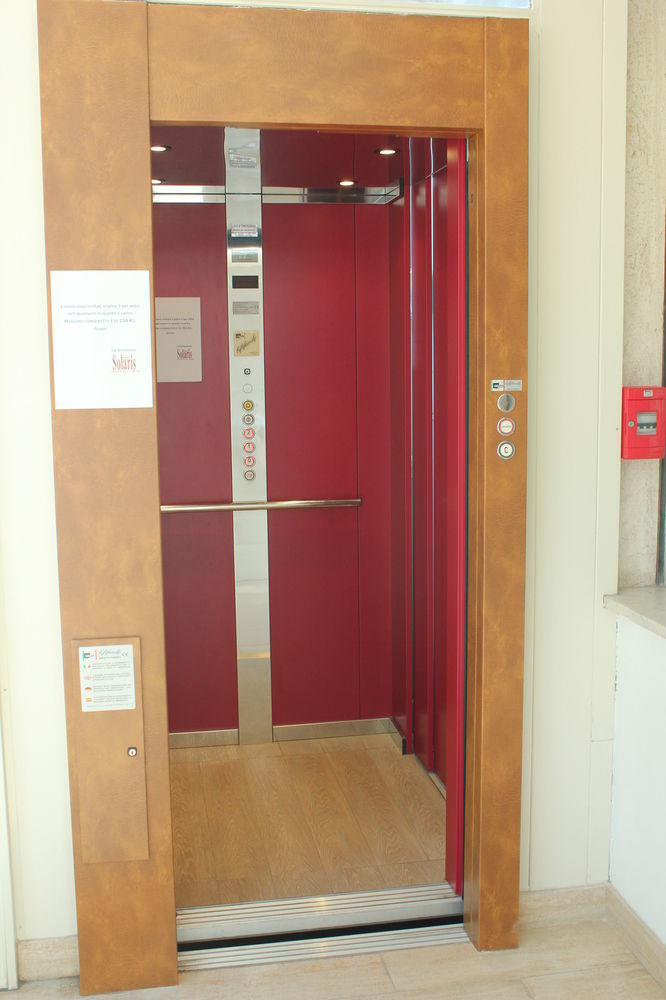 Hotel Solaris Giulianova Extérieur photo